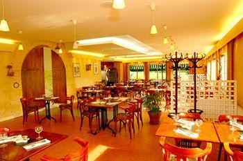 Auberge Du Parc Baudricourt Ngoại thất bức ảnh